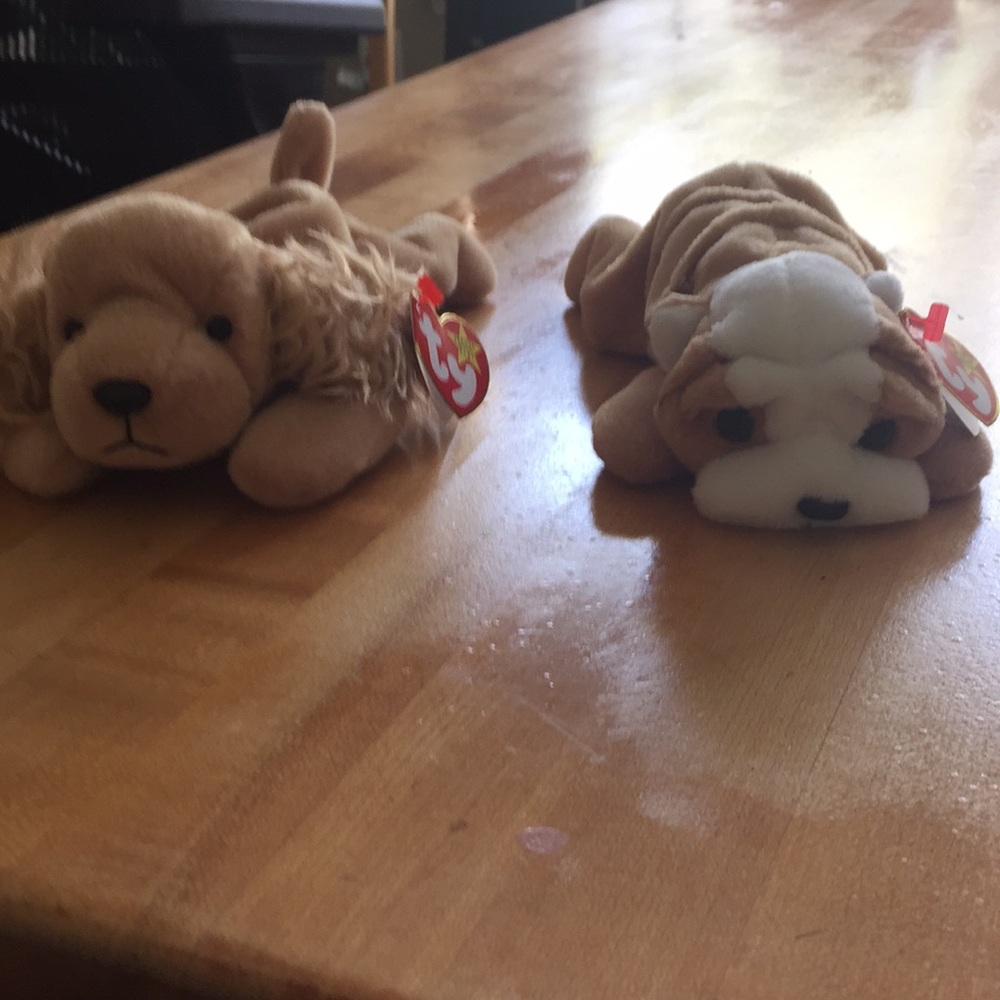 Puppies "Spunky" and "Wrinkles" Ty Beanie Babies